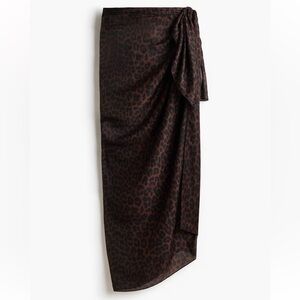 5 items - NWT - H&M matching Brown Leopard Swimwear & Sarong